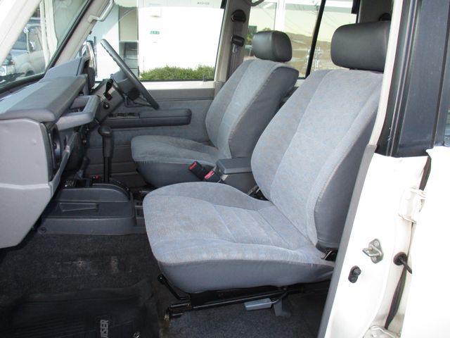 Toyota LAND CRUISER 2004-04 186775-4