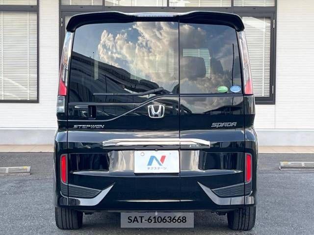 Honda e 2016-04 345250-16