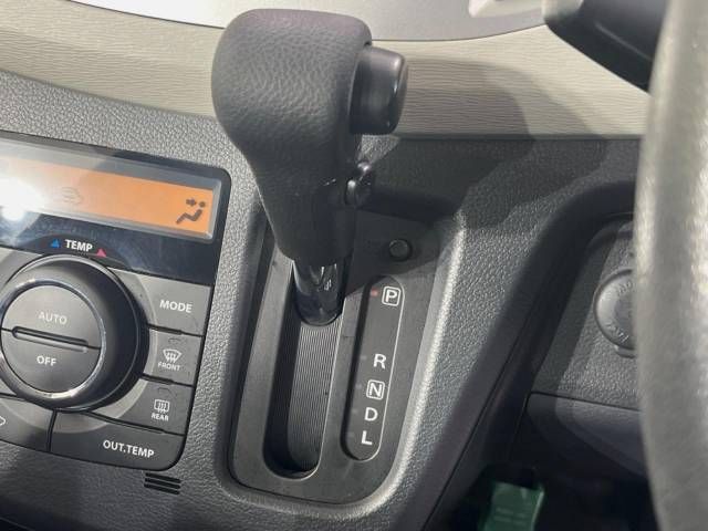 Suzuki WAGON R 2014-11 13315-19