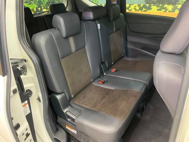 Toyota SIENTA 2018-12 193024-9