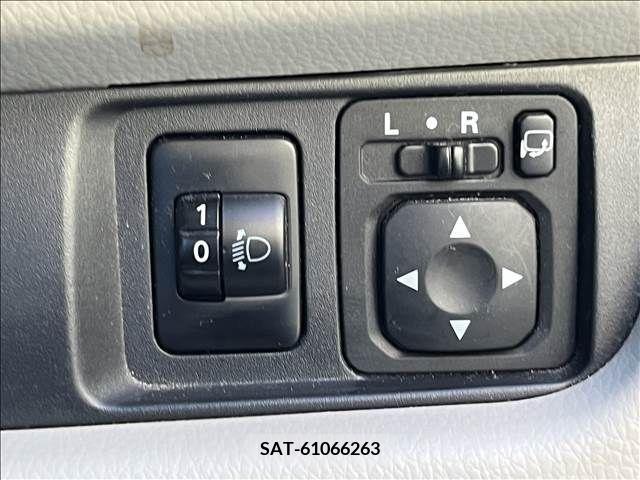 Nissan DAYZ 2013-06 266425-14