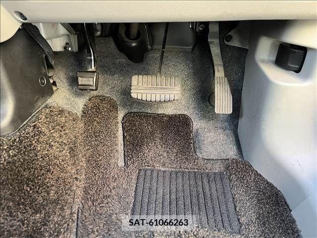 Nissan DAYZ 2013-06 266425-17