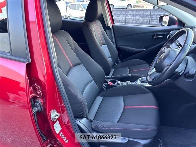 Mazda DEMIO 2014-12 296667-19