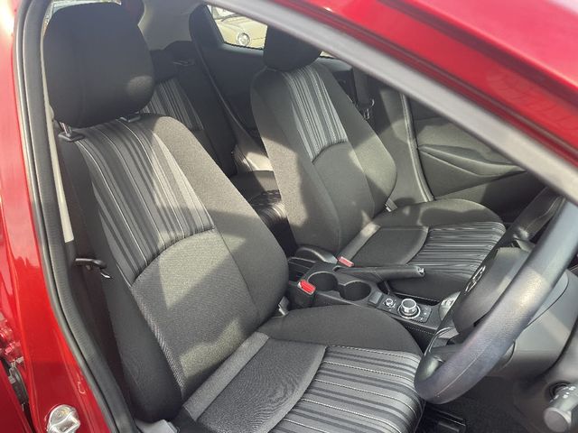 Mazda MAZDA2 2021-03 9320-5