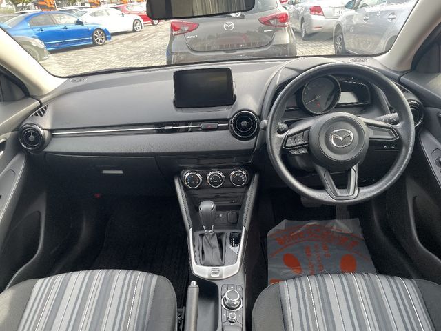 Mazda MAZDA2 2021-03 9320-3