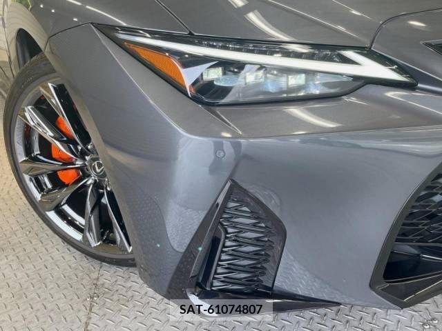 Lexus IS 2021-12 275435-12