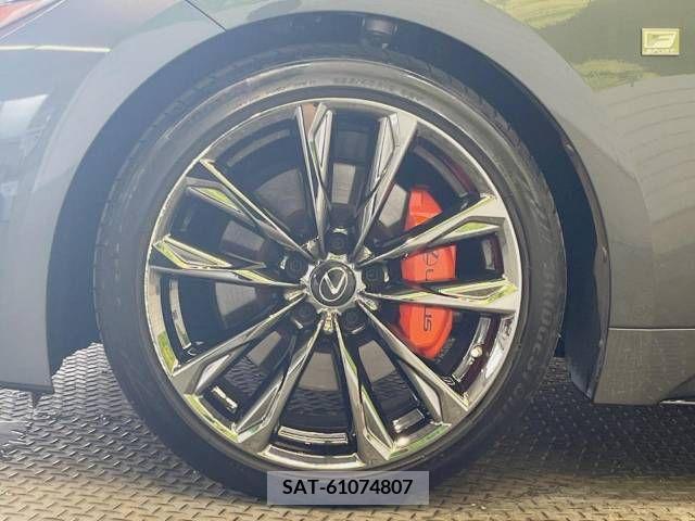 Lexus IS 2021-12 275435-4