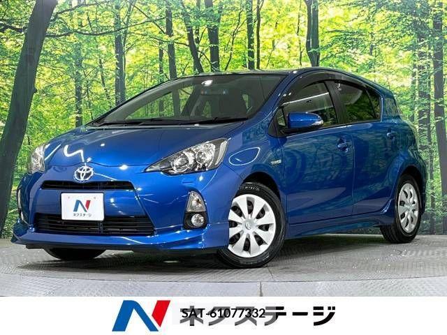 Toyota AQUA 2013-01 313963-0