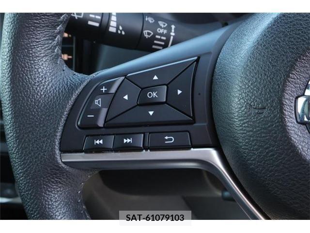 Nissan KICKS 2020-10 206430-17