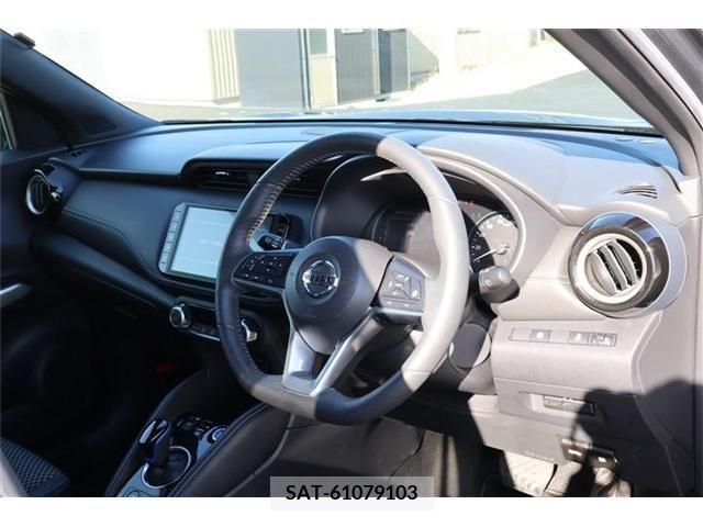 Nissan KICKS 2020-10 206430-5