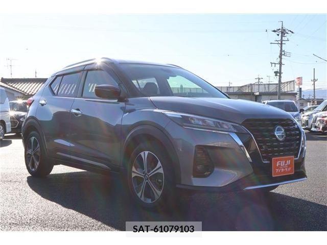 Nissan KICKS 2020-10 206430-2