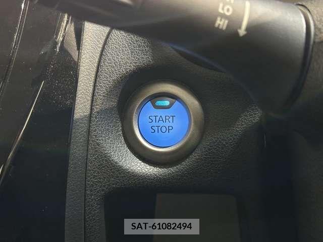 Nissan NOTE 2019-03 305448-17