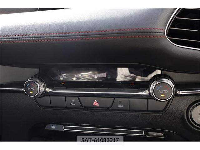 Mazda MAZDA3 2022-09 301043-15