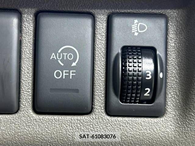 Nissan MARCH 2013-02 391981-6