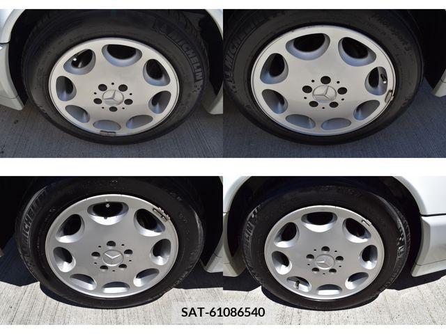 Mercedes Benz SL-CLASS 1992-07 363692-25
