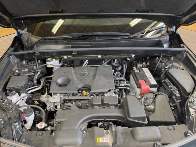 Toyota HARRIER 2022-01 12197-19
