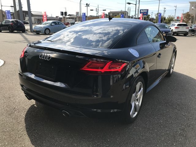 Audi TT 2017-09 10409-6