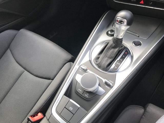 Audi TT 2017-09 10409-22