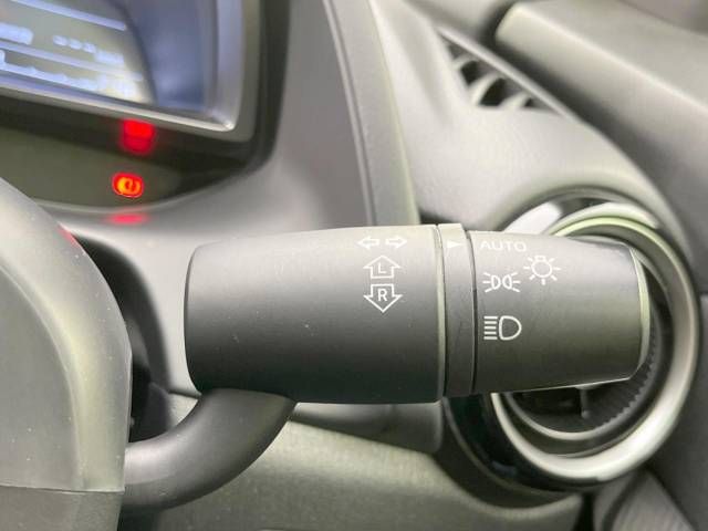 Mazda DEMIO 2019-02 16941-5