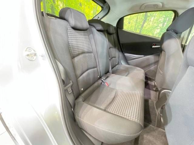 Mazda DEMIO 2019-02 16941-9