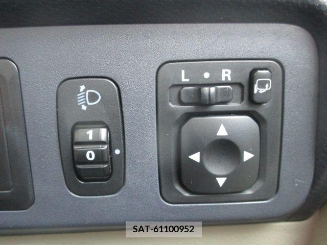 Mitsubishi EK WAGON 2011-04 212899-16