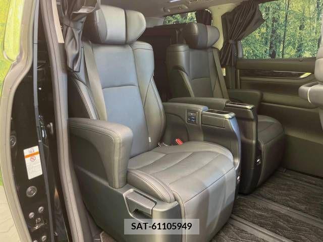 Toyota VELLFIRE 2018-05 369761-9
