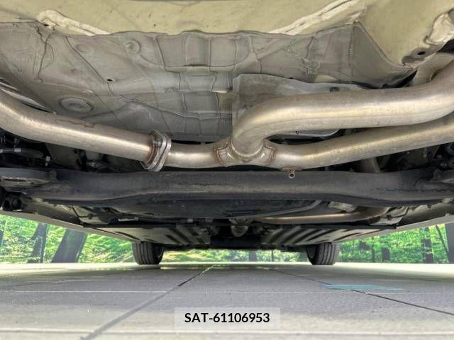 Suzuki SWIFT 2018-11 384024-19