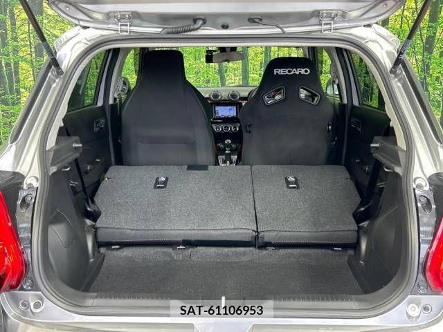 Suzuki SWIFT 2018-11 384024-10