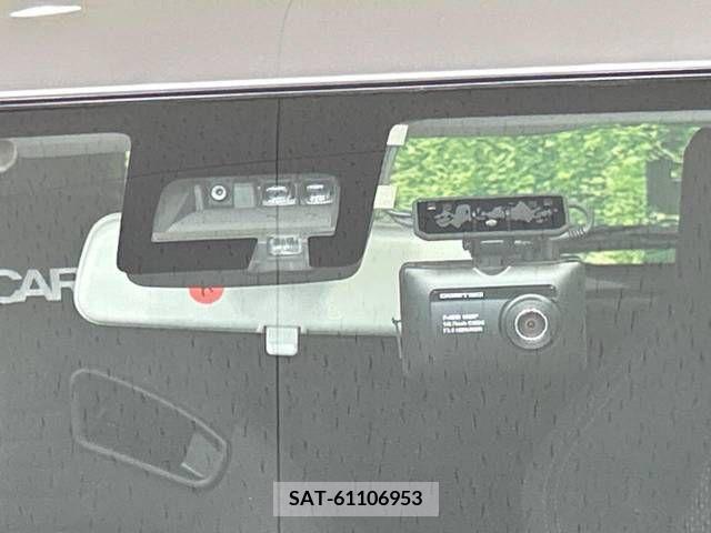 Suzuki SWIFT 2018-11 384024-2