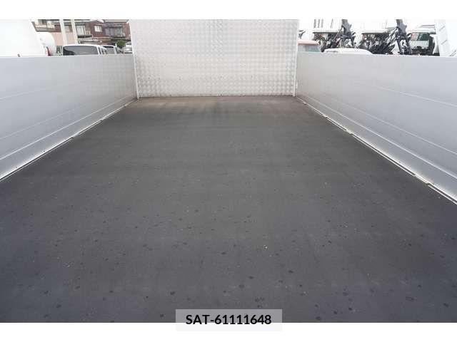 Hino RANGER 2020-05 333556-15