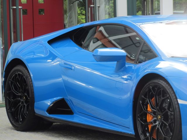 Lamborghini Huracan 2020-11 4050-8