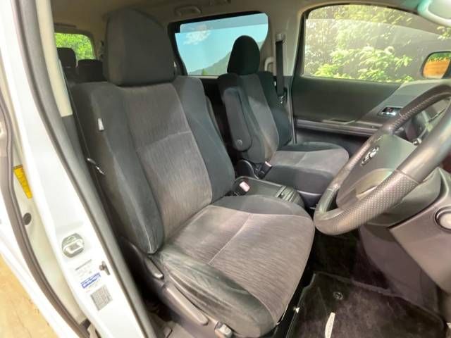 Toyota ALPHARD 2013-02 196811-9
