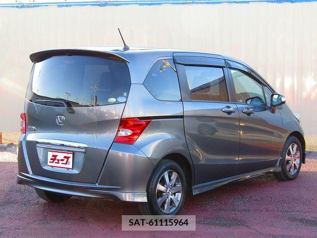 Honda FREED 2010-04 222168-2