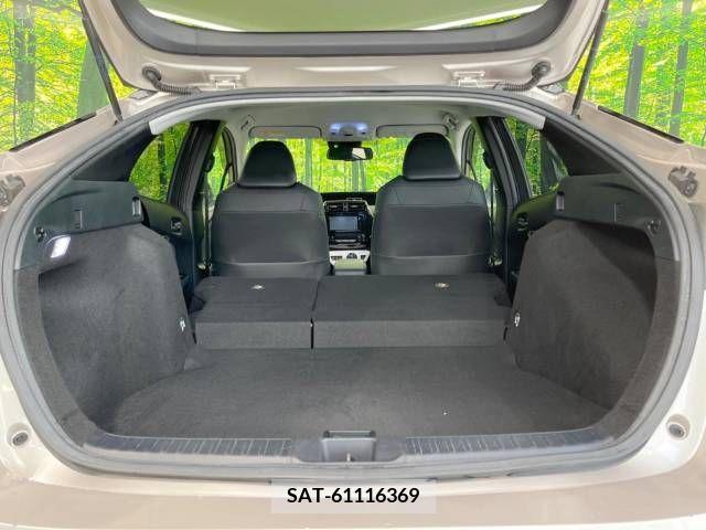 Toyota PRIUS 2016-01 281939-10