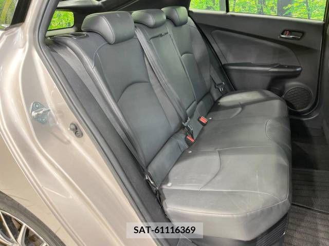 Toyota PRIUS 2016-01 281939-9