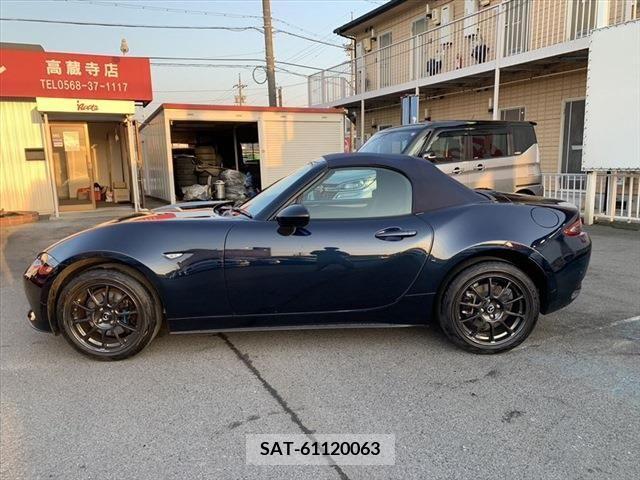 Mazda ROADSTER 2022-04 313817-6