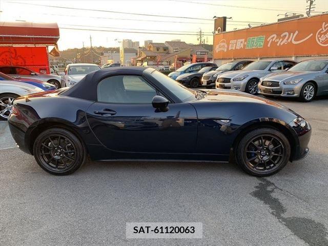 Mazda ROADSTER 2022-04 313817-2