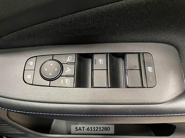 Nissan NOTE 2022-12 280210-12