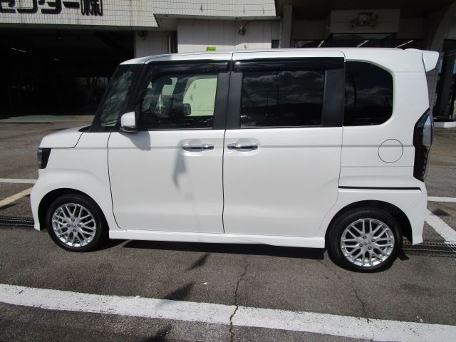 Honda N BOX CUSTOM 2021-08 12296-1