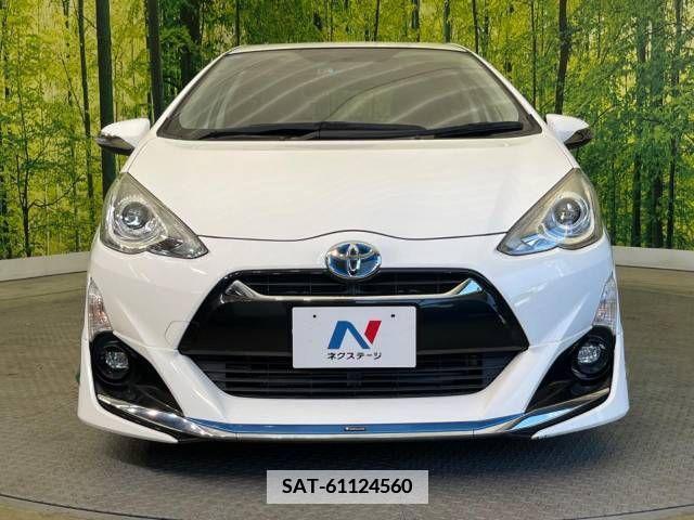 Toyota AQUA 2015-06 343033-14
