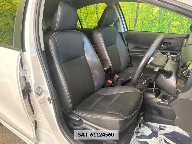 Toyota AQUA 2015-06 343033-8