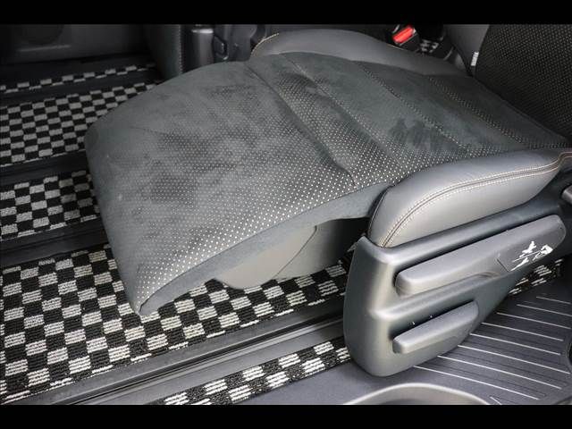 Toyota ALPHARD 2020-12 14236-12