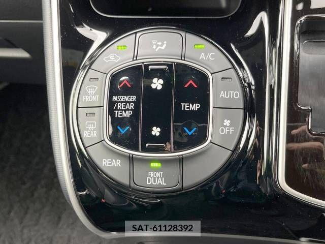 Toyota VOXY 2021-05 380534-9