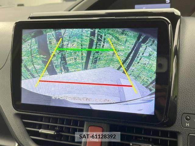 Toyota VOXY 2021-05 380534-5