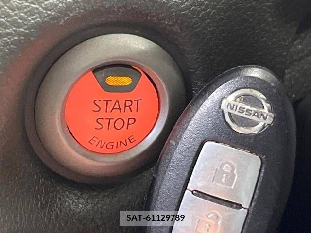 Nissan CUBE 2011-06 320679-3