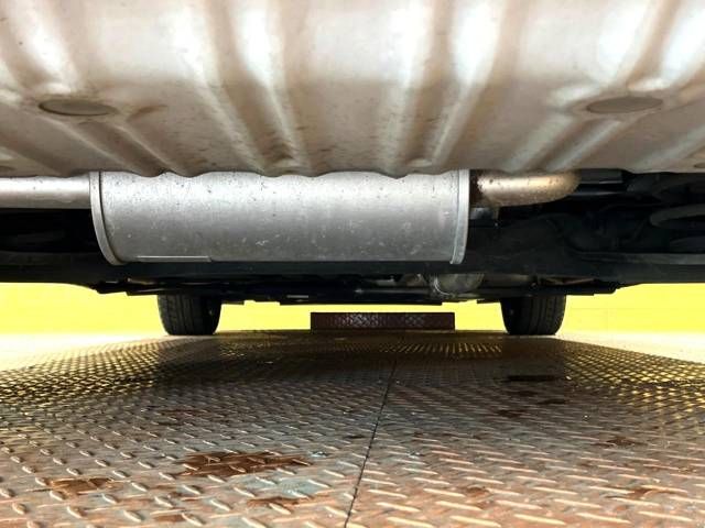 Nissan SERENA 2013-09 180696-19