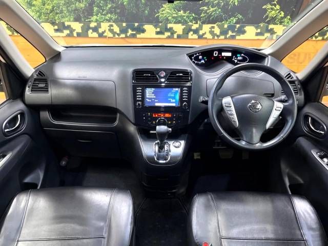 Nissan SERENA 2013-09 180696-1