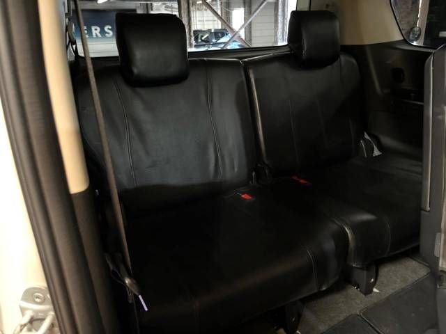 Nissan SERENA 2013-09 180696-10