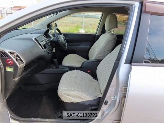 Nissan Wingroad 2015-03 352290-4
