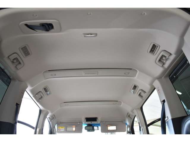 Mitsubishi DELICA D5 2019-03 9652-15